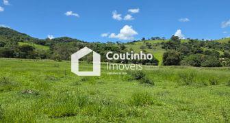 CI 446- Terreno de 63,97 hectares com nascentes e represa em Piracema MG